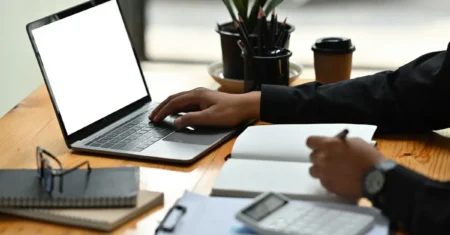 Como Começar um Negócio Digital do Zero: Tudo o Que Você Precisa Saber – (2025)