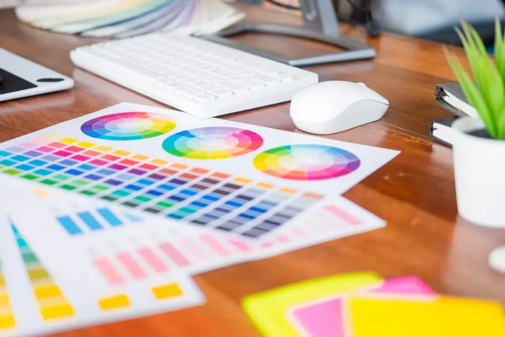 Home Office em Espaços Pequenos: 15 Ideias Práticas para Espaços de Até 5m² 3 Paletas de Cores que Ampliam Espaços Pequenos